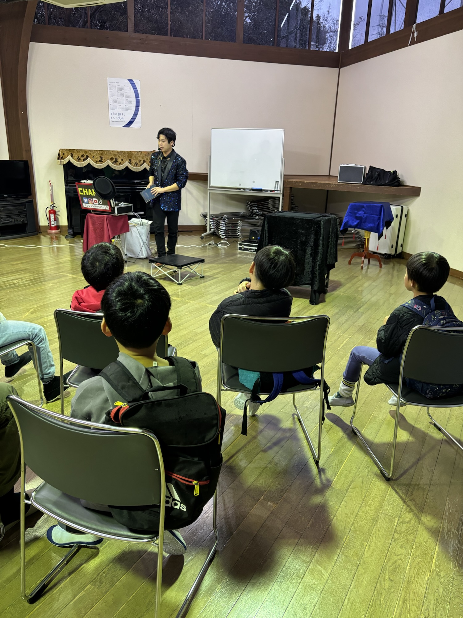 大阪マジシャンマジックショーの様子