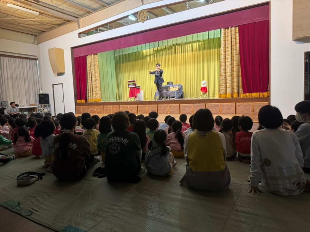 関西の子供会へ出張マジック