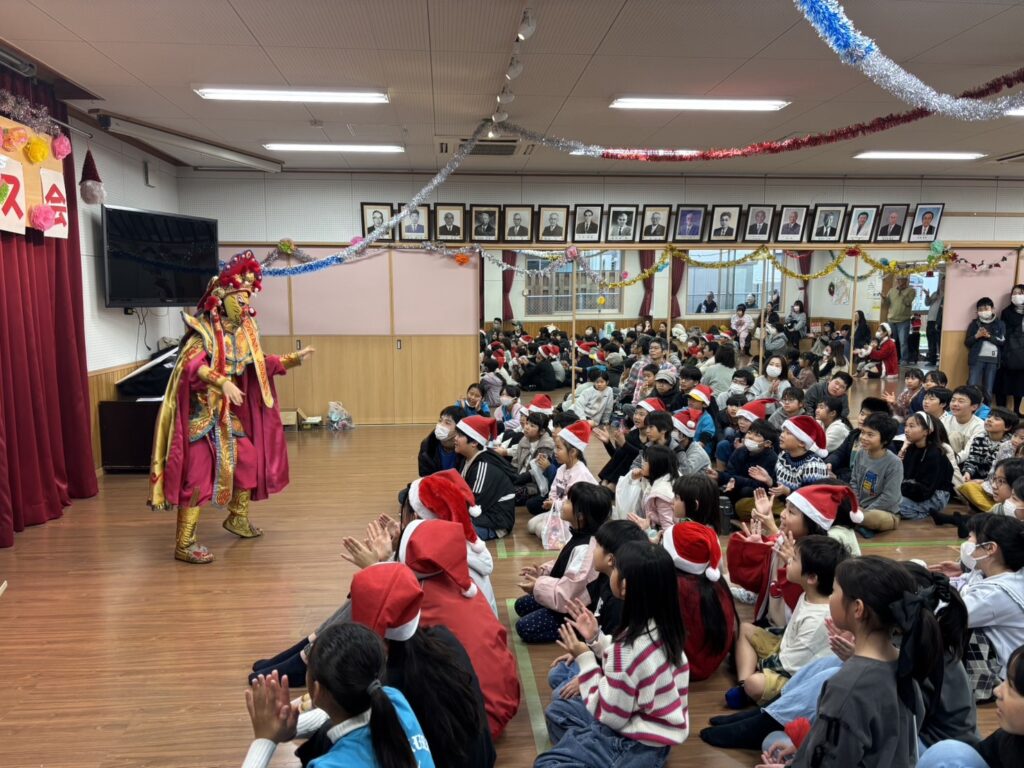 子供会でも変面ショー