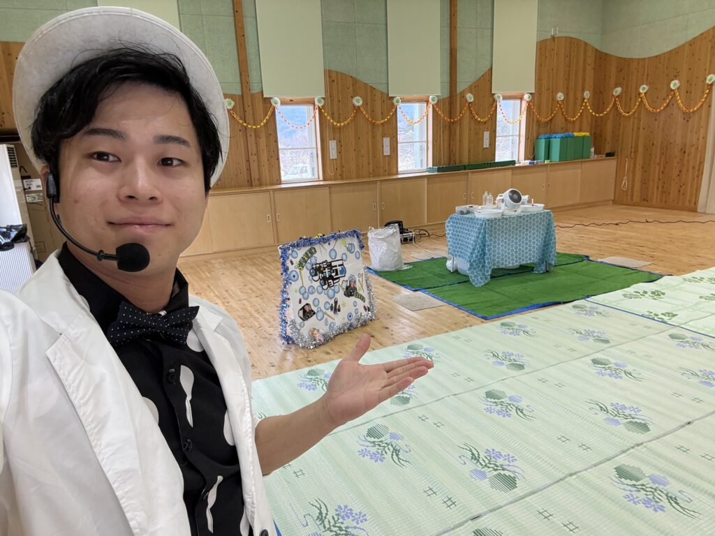 幼稚園でしゃぼん玉ショー
