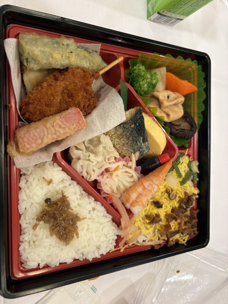 出張マジックでいただいたお弁当