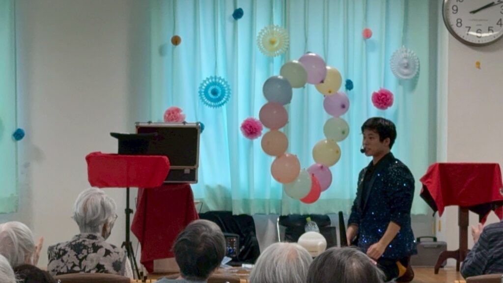 風船を使った科学マジック